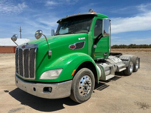 2017 PETERBILT 579 TRUCK TRACTOR, Cummins ISX15 450hp diesel, engine brake, automatic, pto, 12,000# front, wet kit, air ride suspension, 38,000# rears, 240,639 miles indicated. s/n:1XPBD49X9HD414532