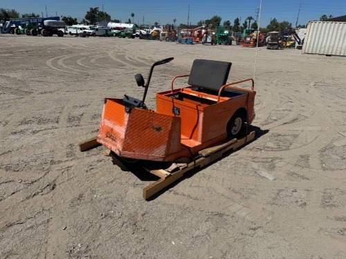 2006 TAYLOR DUNN SS02536 UTILITY CART, electric, seats 1. s/n:169592 --(DOES NOT RUN)-- --(LOCATED IN COLTON, CA)--