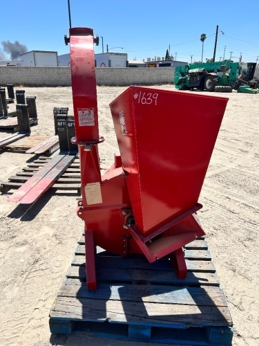 TITAN BX42S WOOD CHIPPER ATTACHMENT, fits utility tractor. s/n:24774 --(LOCATED IN COLTON, CA)--