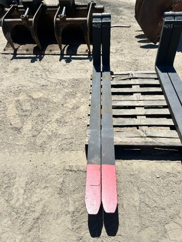 SET OF ARROW 6' FORKS, fits reach forklift. --(LOCATED IN COLTON, CA)--