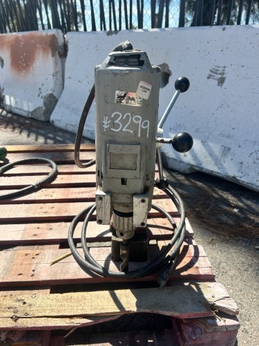 2019 MILWAUKEE 42061 MAGNETIC DRILL. s/n:83883191800094 --(LOCATED IN COLTON, CA)--