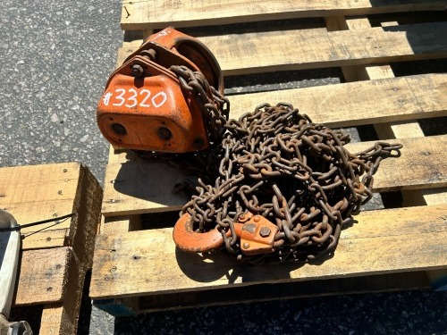 2005 1-TON CHAIN HOIST, 20' lift. --(LOCATED IN COLTON, CA)--