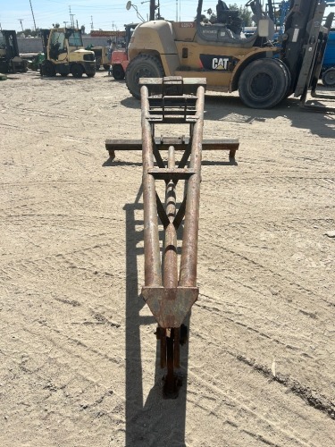 GRADALL 90455011 10' TRUST BOOM, fits reach lift. s/n:0355274 --(LOCATED IN COLTON, CA)--