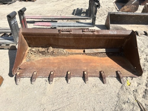 BOBCAT 84 HD 84' GP BUCKET, fits skidsteer. s/n:7125917 --(LOCATED IN COLTON, CA)--