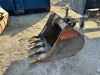 30" GP BUCKET, fits mini excavator. --(LOCATED IN COLTON, CA)-- - 2