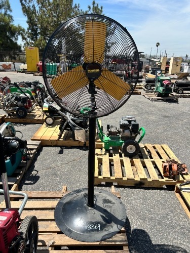 2022 PCT MAC-24POSC PEDESTAL FAN. s/n:VT2101093 --(LOCATED IN COLTON, CA)--