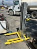 2022 SUMNER MATERIAL LIFT, 12' lift, 450#. s/n:SUM13466 --(LOCATED IN COLTON, CA)-- - 2