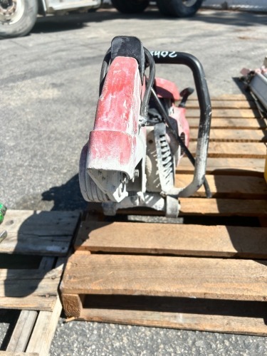 2025 HILTI DSH700-X 14" CUTOFF SAW. gasoline. s/n:774370233 --(LOCATED IN COLTON, CA)--