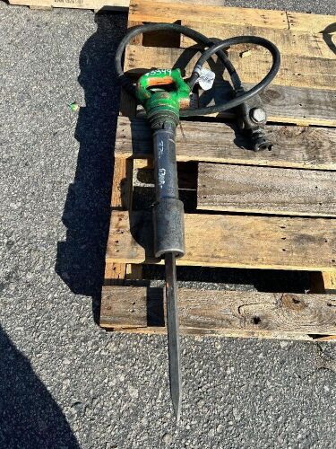 2019 TAMCO TAMCORB-133-S RIVET BUSTER. s/n:EH917 --(LOCATED IN COLTON, CA)--