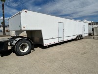 2015 TPD TRAILERS CV8548TR ENCLOSED CAR HAULER GOOSENECK TRAILER, 21,000# gvwr, 47' box, 8' interior height, Mile Marker PEC8 winch, equalizer system. s/n:1T9C48033F1090011