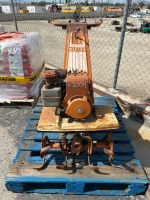 WIZARD GIS6990A27 FRONT TINE TILLER, Briggs & Stratton gasoline. s/n:2733494 --(LOCATED IN COLTON, CA)--