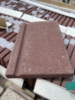 PALLET OF ASST. BRICK AND PAVERS --(LOCATED IN COLTON, CA)--