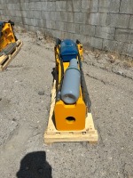 2025 TOFT 680 HYDRAULIC BREAKER ATTACHMENT, fits excavator. s/n:TOFTJW40Z18468 --(LOCATED IN COLTON, CA)--