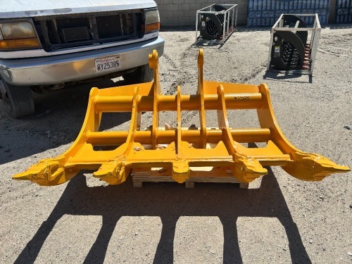 2025 TOFT 10R RAKE ATTACHMENT, fits Cat 336 excavator. s/n:TOFTER25839 --(LOCATED IN COLTON, CA)--