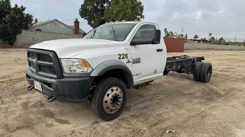 2014 DODGE RAM 5500 CAB & CHASSIS, Cummins diesel, automatic, 13,500# rear. s/n:3C7WRMDLXEG137075 --(DOES NOT RUN)-- --(LOCATED IN COLTON, CA)--