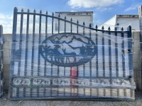 2026 GREATBEAR 20' BI-PARTING STEEL GATE --(LOCATED IN COLTON, CA)--