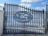 2026 GREATBEAR 20' BI-PARTING STEEL GATE --(LOCATED IN COLTON, CA)--