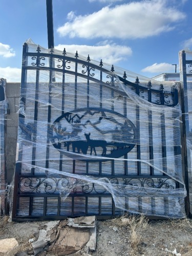 2026 GREATBEAR 14' BI-PARTING STEEL GATE --(LOCATED IN COLTON, CA)--