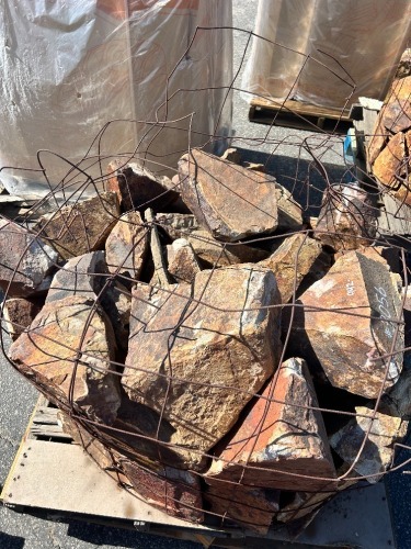 PALLET OF DECORATIVE LANDSCAPE ROCK --(LOCATED IN COLTON, CA)--