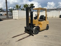 HYSTER FORKLIFT, 80" mast, 2-stage, 120" lift, sideshift, lpg, canopy, solid tires. s/n:D177B11788R