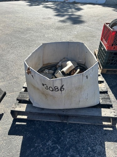 BOX OF ASST. HOSE FITTINGS & CAM LOCK. --(LOCATED IN COLTON, CA)--