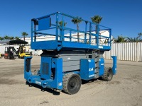 2011 GENIE GS4390 ROUGH TERRAIN SCISSORLIFT, dual fuel, 43' lift, 4x4, extendable platform, outriggers. s/n:GS9011-47480