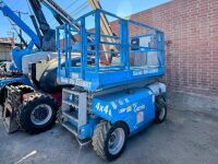2003 GENIE GS3268RT ROUGH TERRAIN SCISSORLIFT, dual fuel, 32' lift, 4x4, extendable platform. s/n:GS6803-42294
