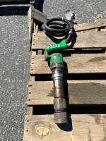 APT 654 RIVET BUSTER. s/n:1500164 --(LOCATED IN COLTON, CA)--