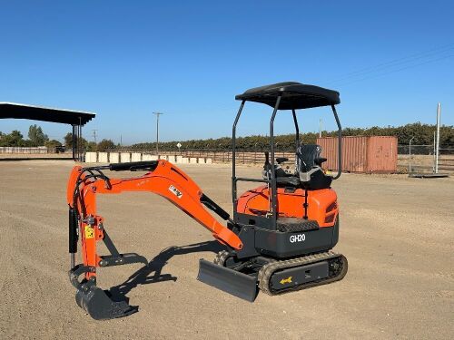 2026 ABOSS GH20 MINI HYDRAULIC EXCAVATOR, gp bucket, aux hydraulics, backfill blade, canopy. s/n:A25112216265 --(LOCATED IN MADERA, CA)--