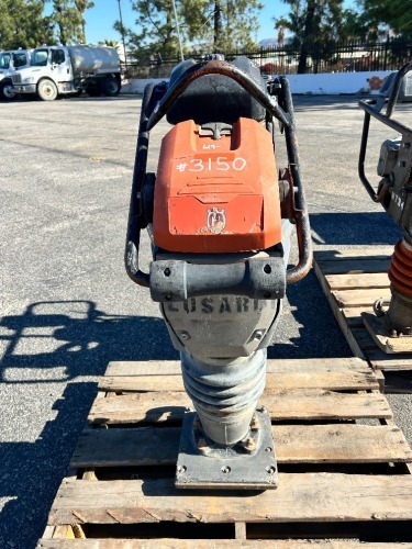 HUSQVARNA LT6005 JUMPING JACK TAMPER, gasoline. --(LOCATED IN COLTON, CA)--