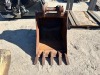 BOBCAT 24" GP BUCKET, fits backhoe. s/n:7125308 --(LOCATED IN COLTON, CA)--