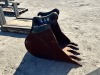 BOBCAT 24" GP BUCKET, fits backhoe. s/n:7125308 --(LOCATED IN COLTON, CA)-- - 3