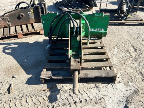 2019 OKADA ORV550 HYDRAULIC BREAKER ATTACHMENT, fits skidsteer. s/n:41V1618 --(LOCATED IN COLTON, CA)--