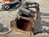 2016 BOBCAT 7168340 GRAPPLE BUCKET, fits skidsteer. s/n:AFOR05954 --(LOCATED IN COLTON, CA)-- - 3