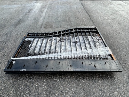 2026 GREATBEAR 20' BI-PARTING STEEL GATE --(LOCATED IN COLTON, CA)--