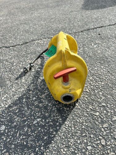 2017 WACKER M2500 CONCRETE VIBRATOR. s/n:10656529 --(LOCATED IN COLTON, CA)--