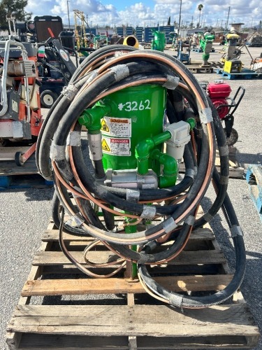 AXXIOM 15CF ABRASIVE BLASTER. s/n:12L-3660 --(LOCATED IN COLTON, CA)--